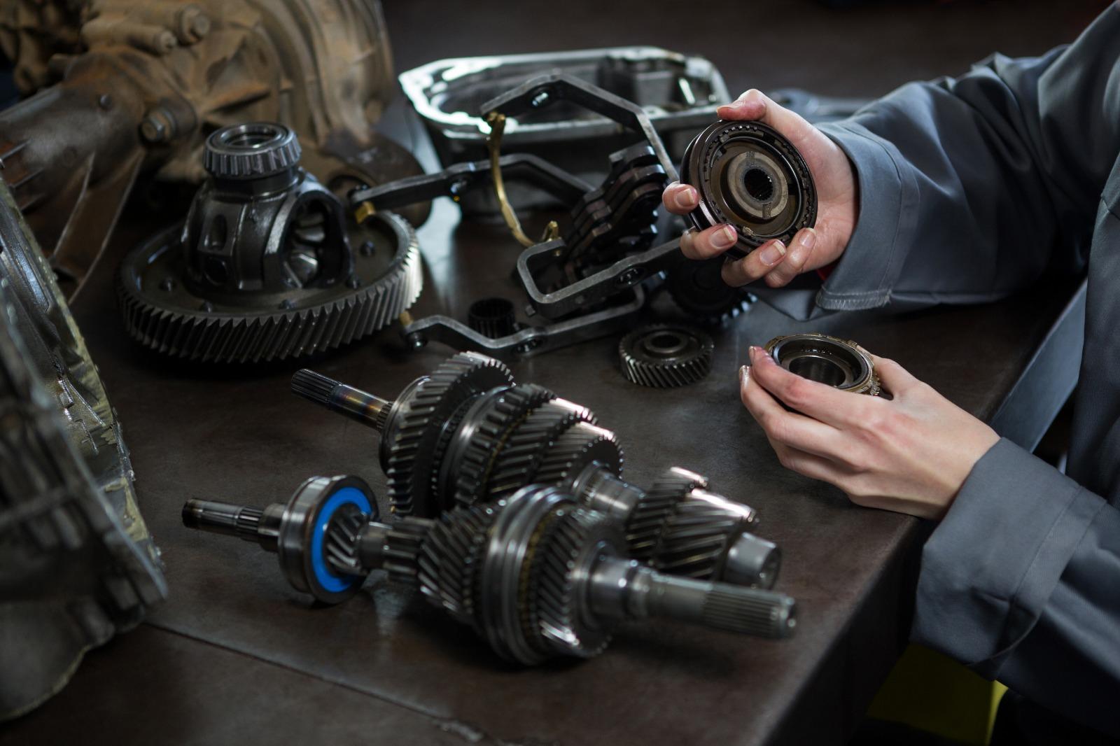 Auto Gear Box Overhauling